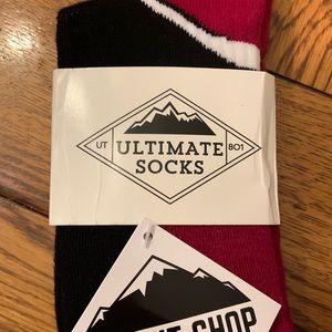 The ultimate socks women’s mid weight Raspberry small ski socks